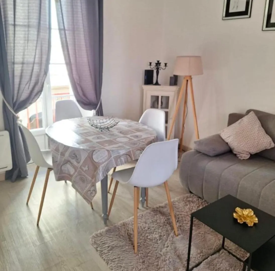Appartement 2-4 Pers スイヤック